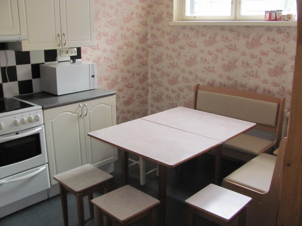 Economy Baltics Apartments - Liivamaee Tallinn Rom bilde